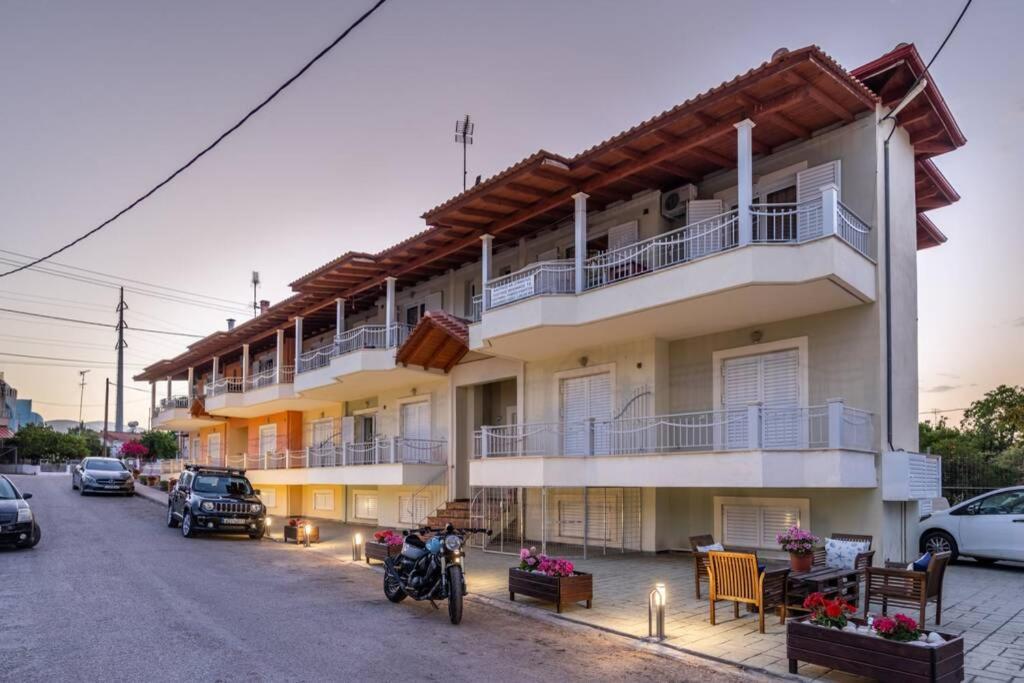 Eagle'S Nest City Apartments エギオ エクステリア 写真