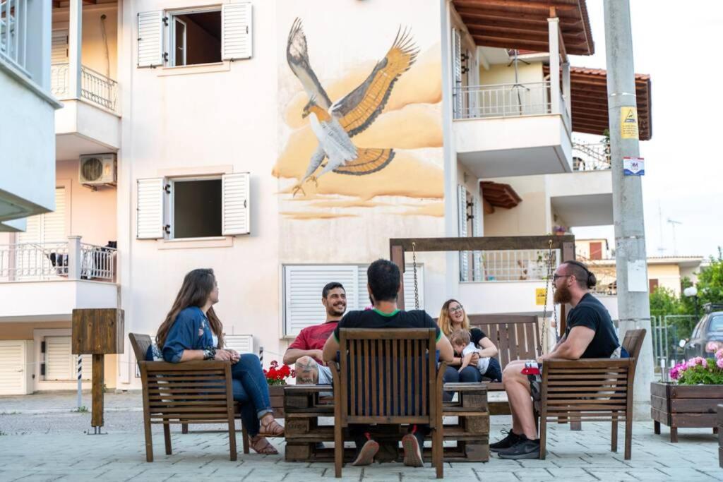 Eagle'S Nest City Apartments エギオ エクステリア 写真