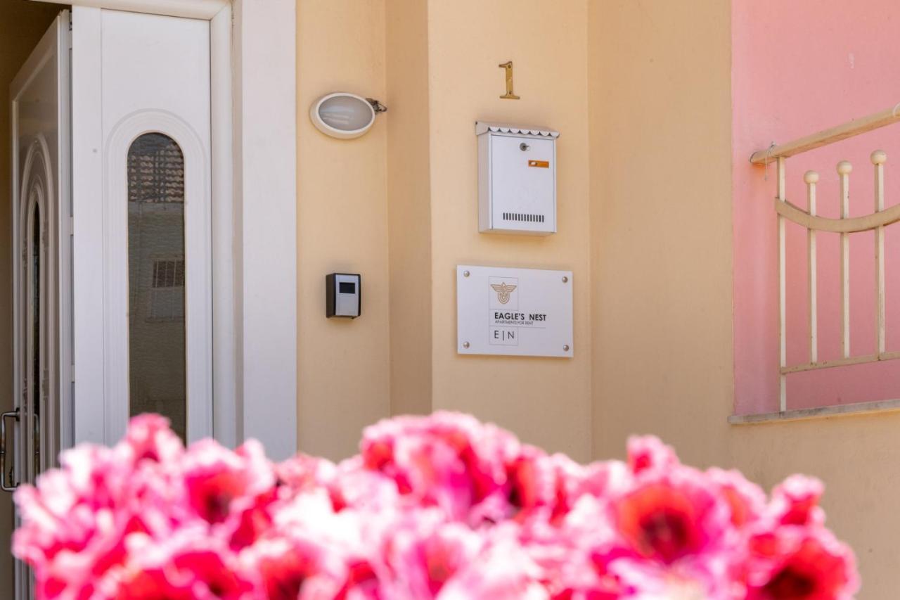 Eagle'S Nest City Apartments エギオ エクステリア 写真