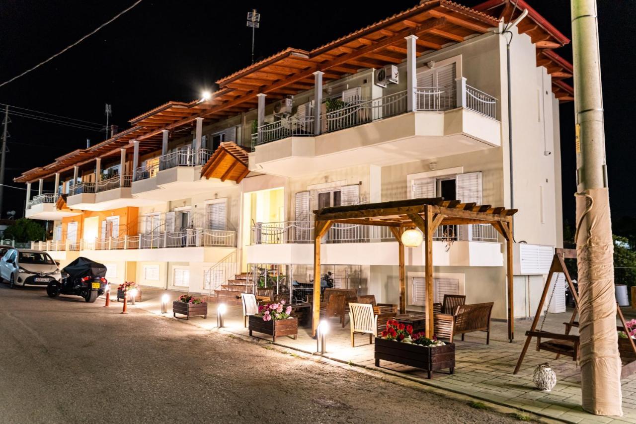 Eagle'S Nest City Apartments エギオ エクステリア 写真